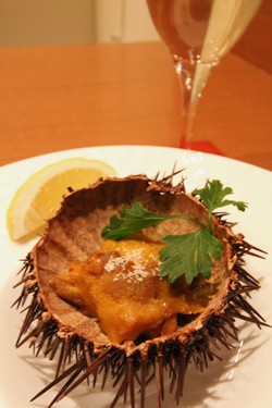 焼きウニ、トリュフ塩味